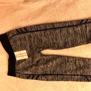 Pants - Capri high waisted active leggings Pants - Capri high waisted active leggings